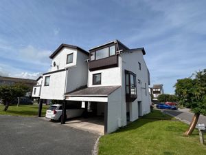 Photo 17- click for photo gallery